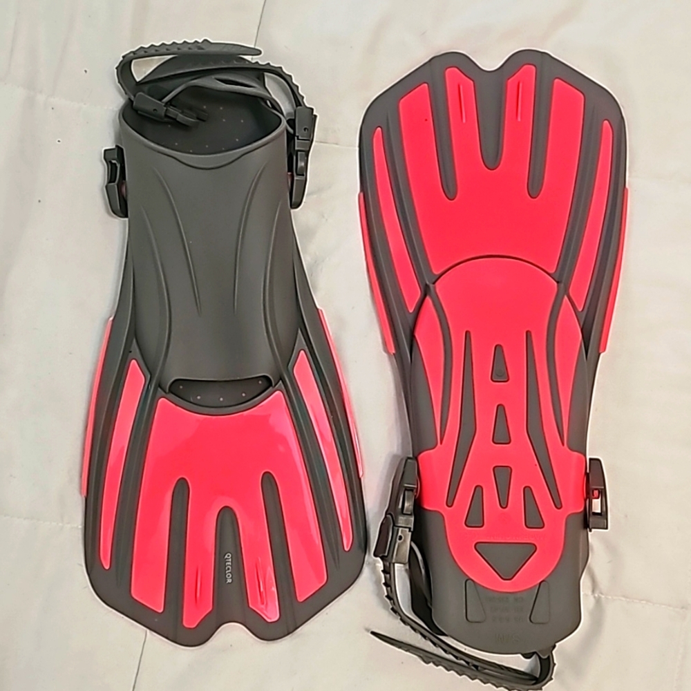 Swim flippers